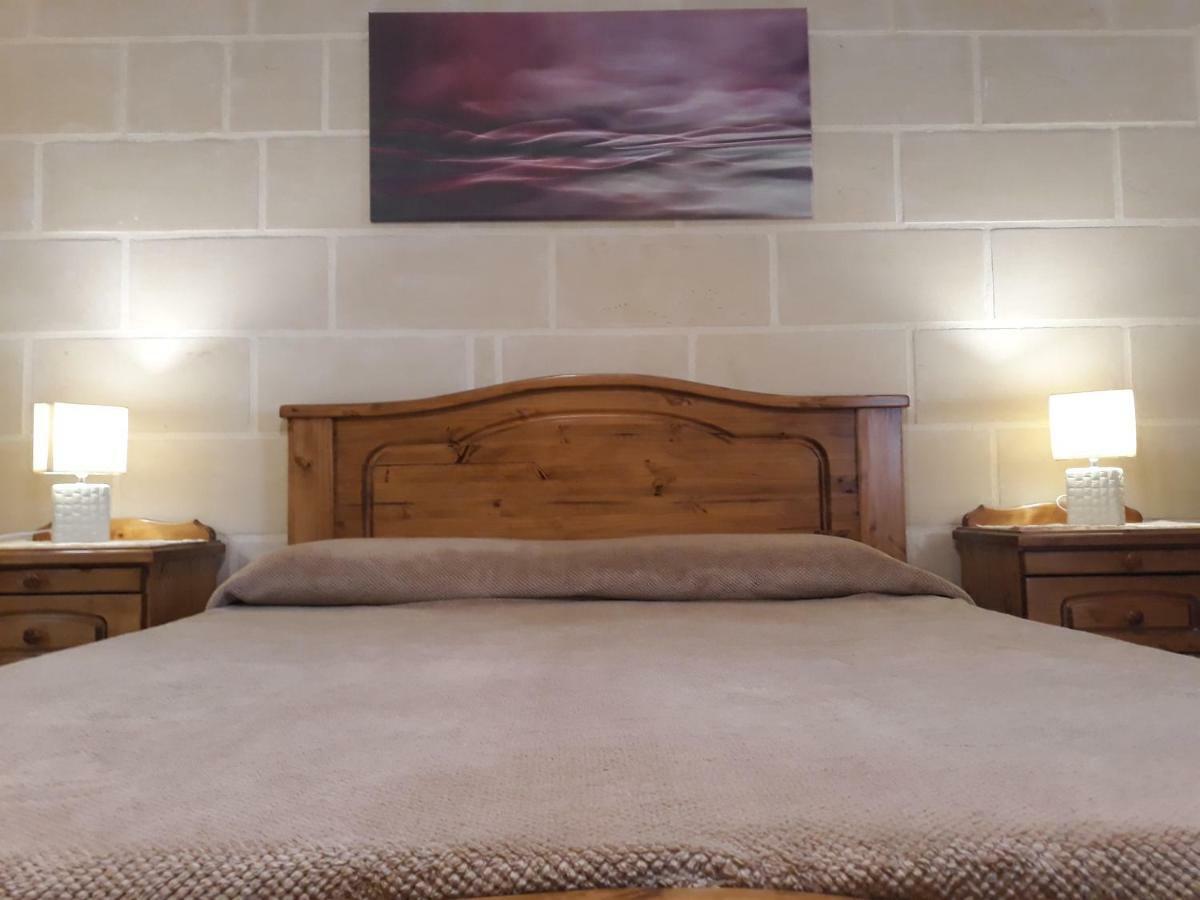 Grazzja Traditional Apartment Żabbar المظهر الخارجي الصورة